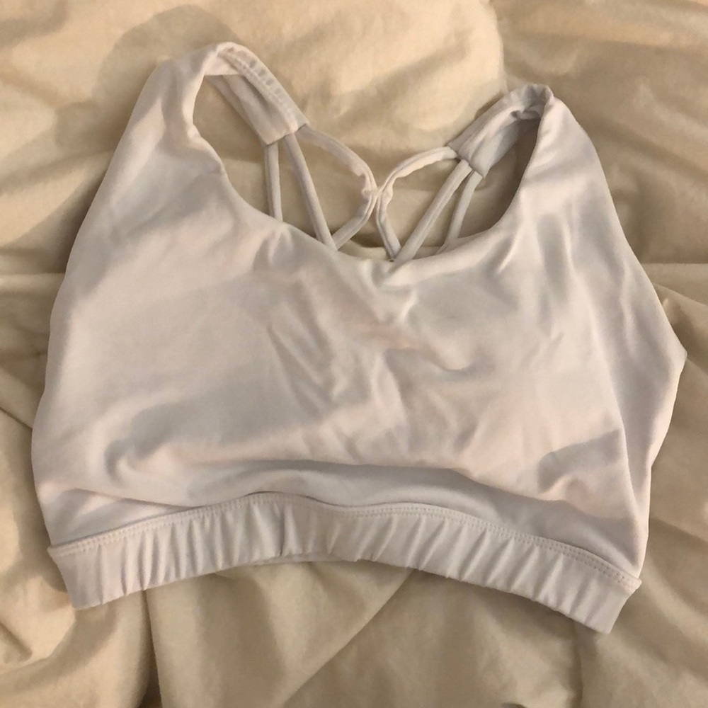Criss-Cross Back Sports Bra